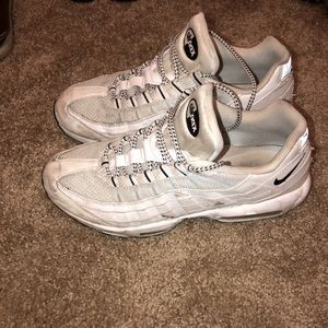Nike Air Max 95 white/ black size 11.5